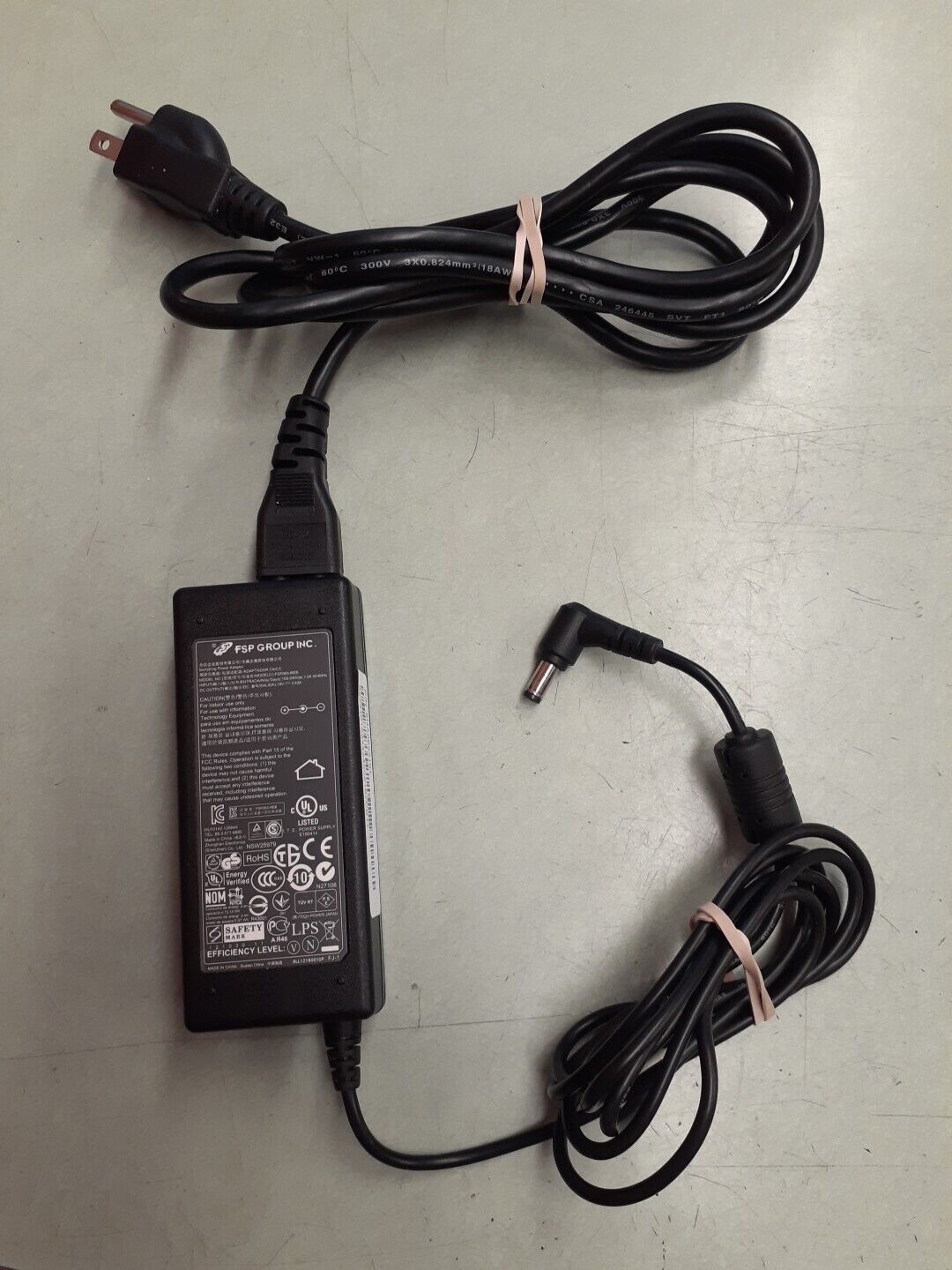 *Brand NEW*Genuine FSP Group Inc FSP065-REB 19V 3.42A 65W AC/DC Adapter